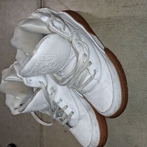 Patrick Ewing 33 Hi Knicks Men's Athletic Sneaker Basketball Shoe White Size 13